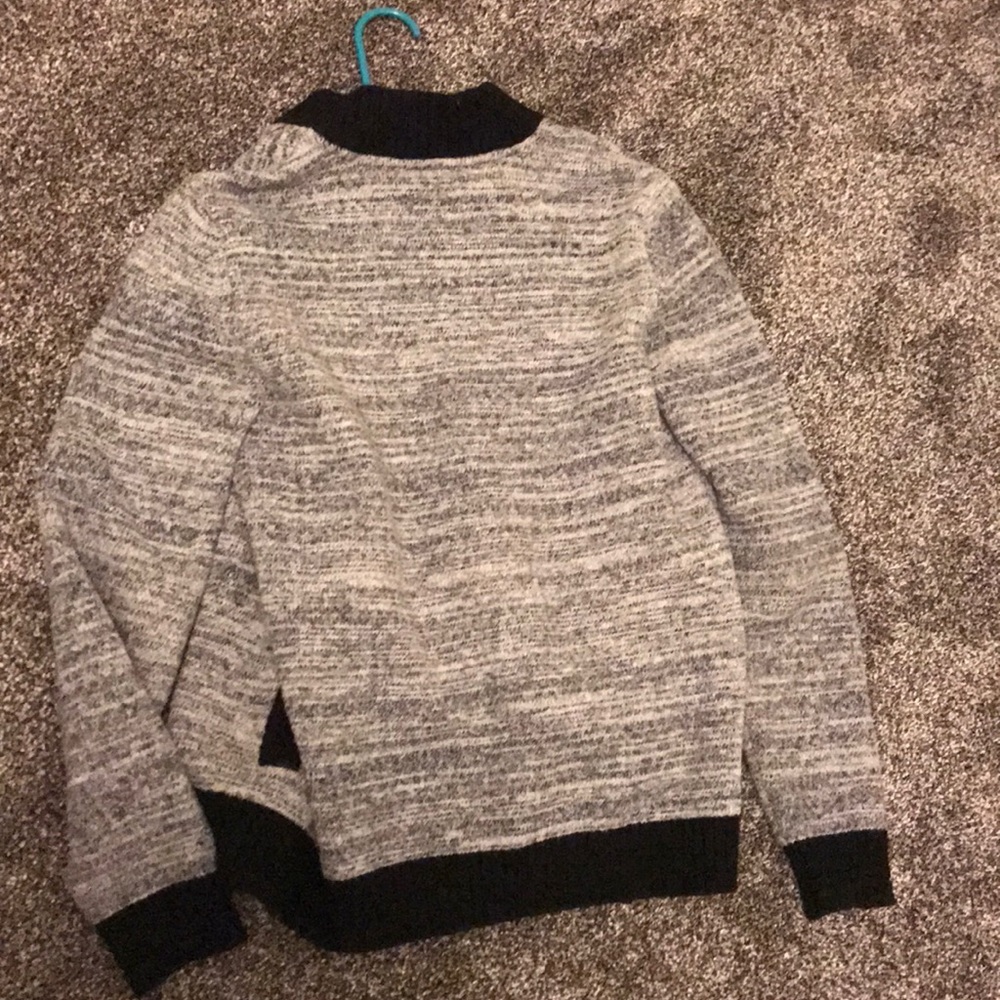 Baseball Sweater - Picture 5 of 5